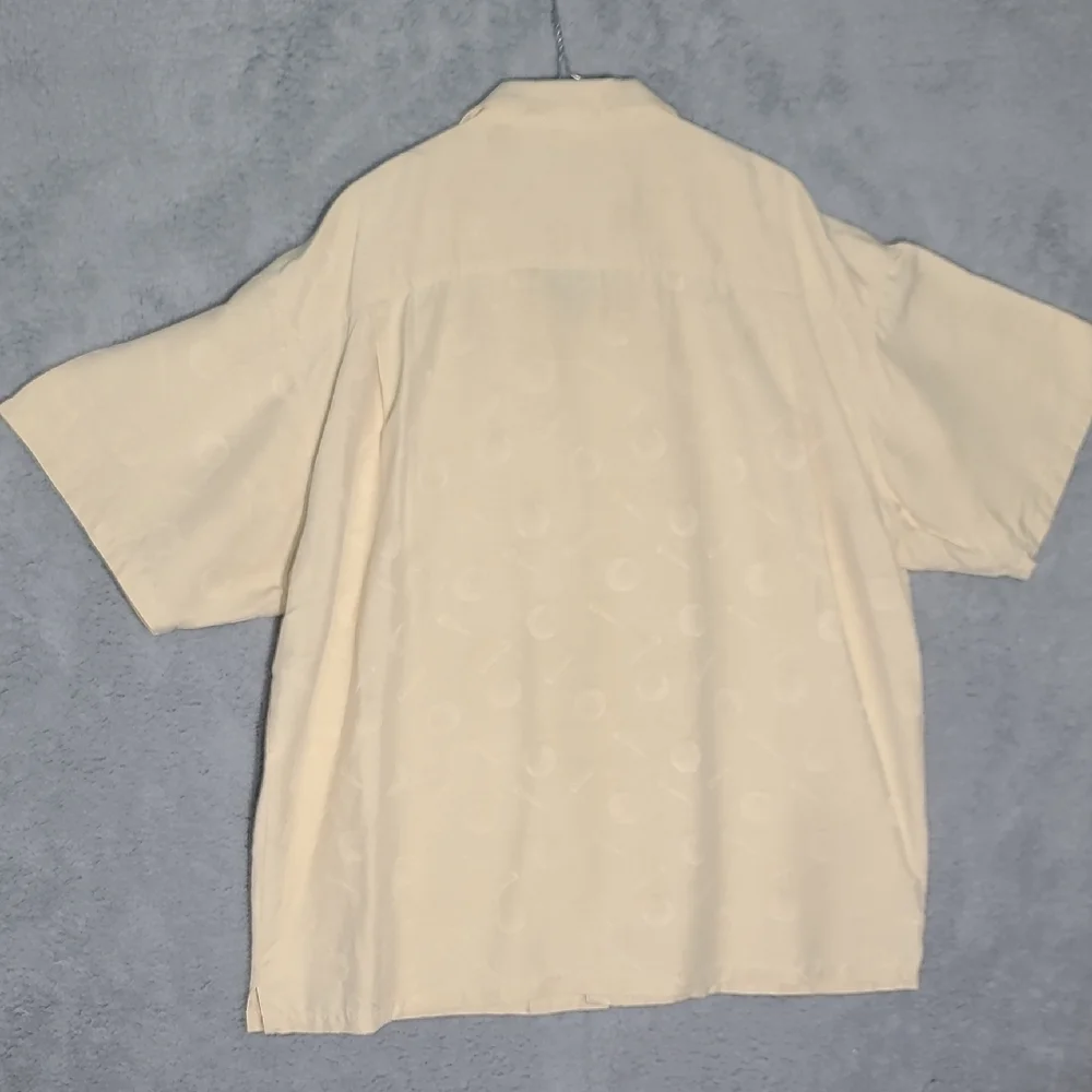 Big Dogs Cream Casual Button Down Shirt with Textured Pattern - Picture 6 of 8